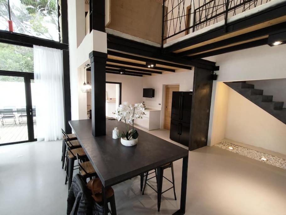 Industrial Luxury Nimes & Arles Villa Beaucaire  Eksteriør bilde